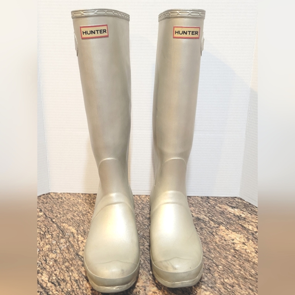 Hunter Metallic Silver Wellington Tall Rain Boot - Picture 16 of 16